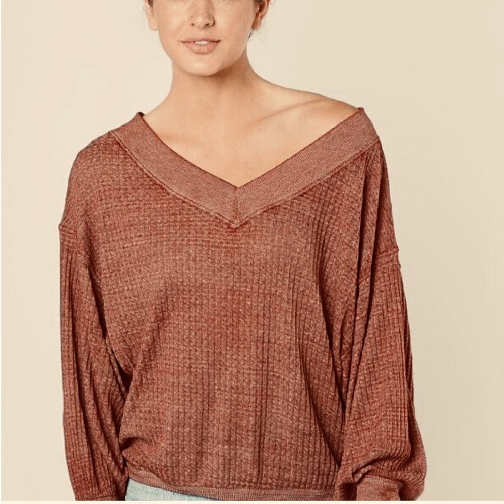 Free People “we the free” women's waffle knot V-Neck Sweater - washed cinnamon